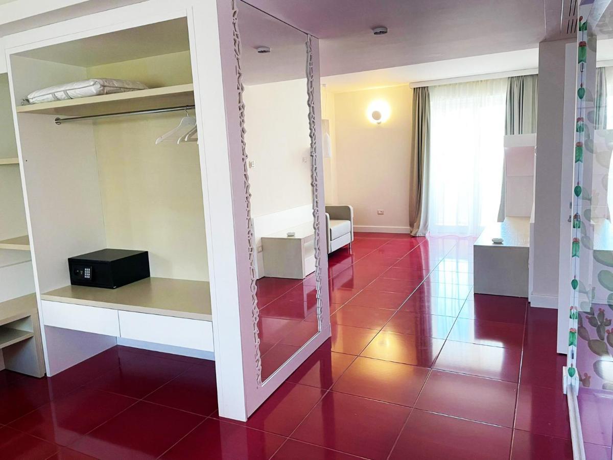 Suite Hotel L'Oasi Di Riaci (Adults Only) Santa Domenica Talao Exterior foto