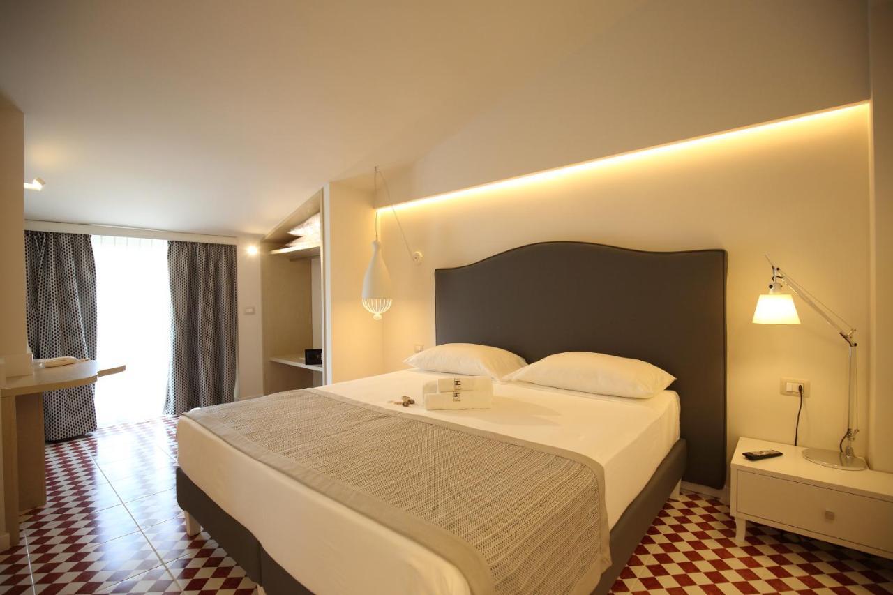 Suite Hotel L'Oasi Di Riaci (Adults Only) Santa Domenica Talao Exterior foto
